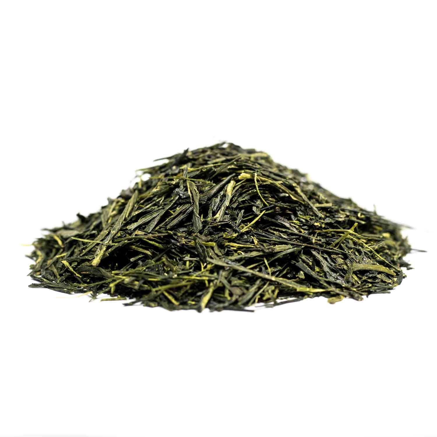 Haufen loser japanischer Sencha Grüntee, Türkischer Tee, Teeblätter, Grüner Tee, Blätter, Lose Tee