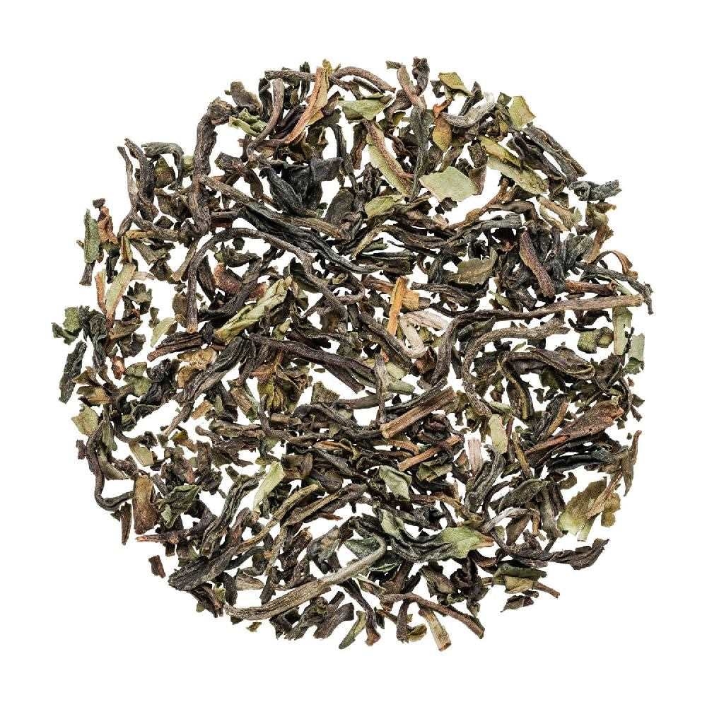 Nahaufnahme von losem Blatttee, tee, tee-pulver, grüner-tee, getrocknet, blätter
