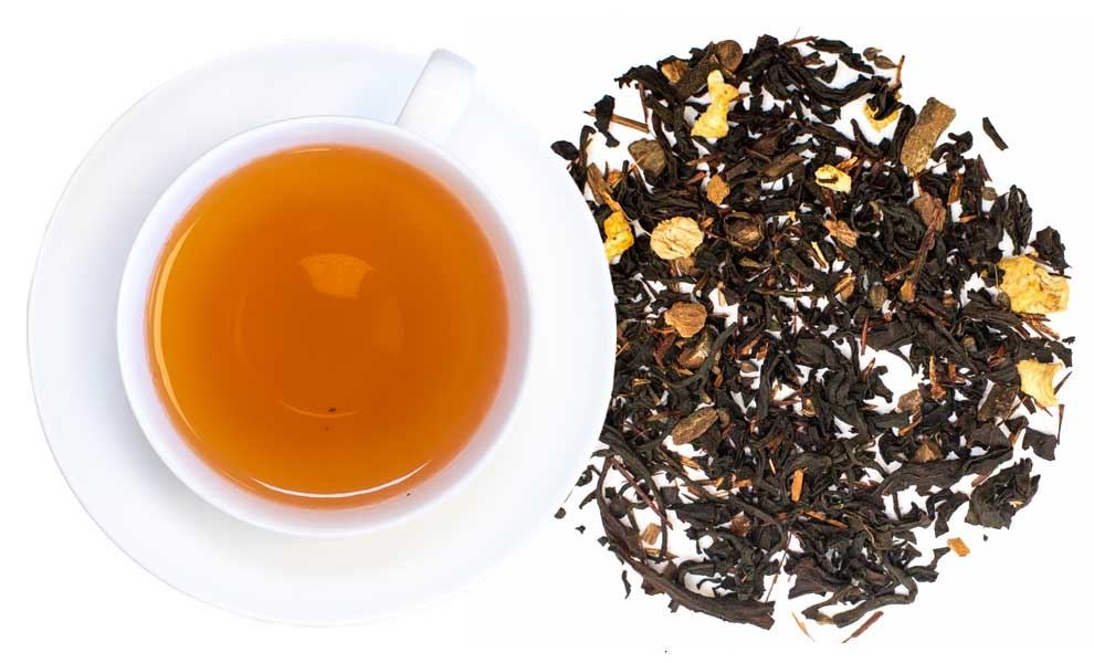 Weiße Tasse mit schwarzem Tee und losen Teeblättern, tee, tee blätter, kan tea, cuvée, diese_tags