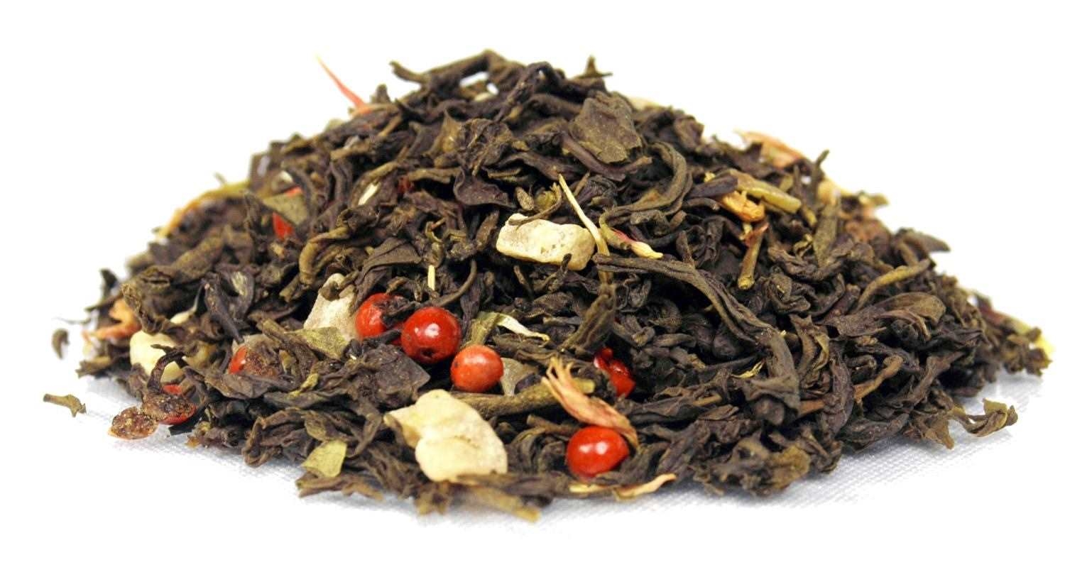 Lose Teemischung aus grünem Tee mit Beeren, Tee, Grüner Tee, Blätter, Beeren, Gewürze