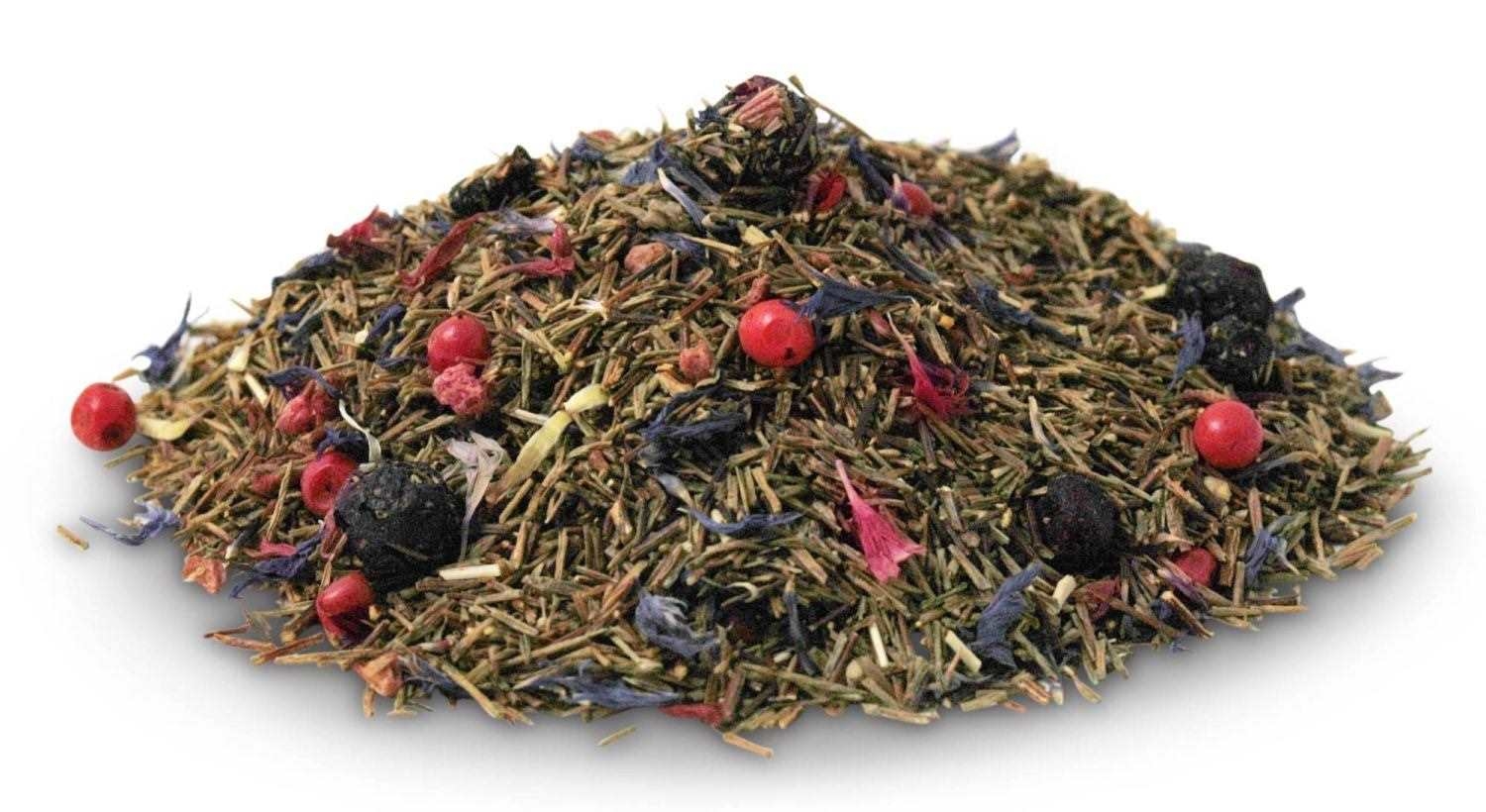 Lockere Früchtetee-Mischung mit Beeren und Blüten, Kräutertee, Teemischung, Hagebutte, Blaubeer, Grasähnliche Kräuter