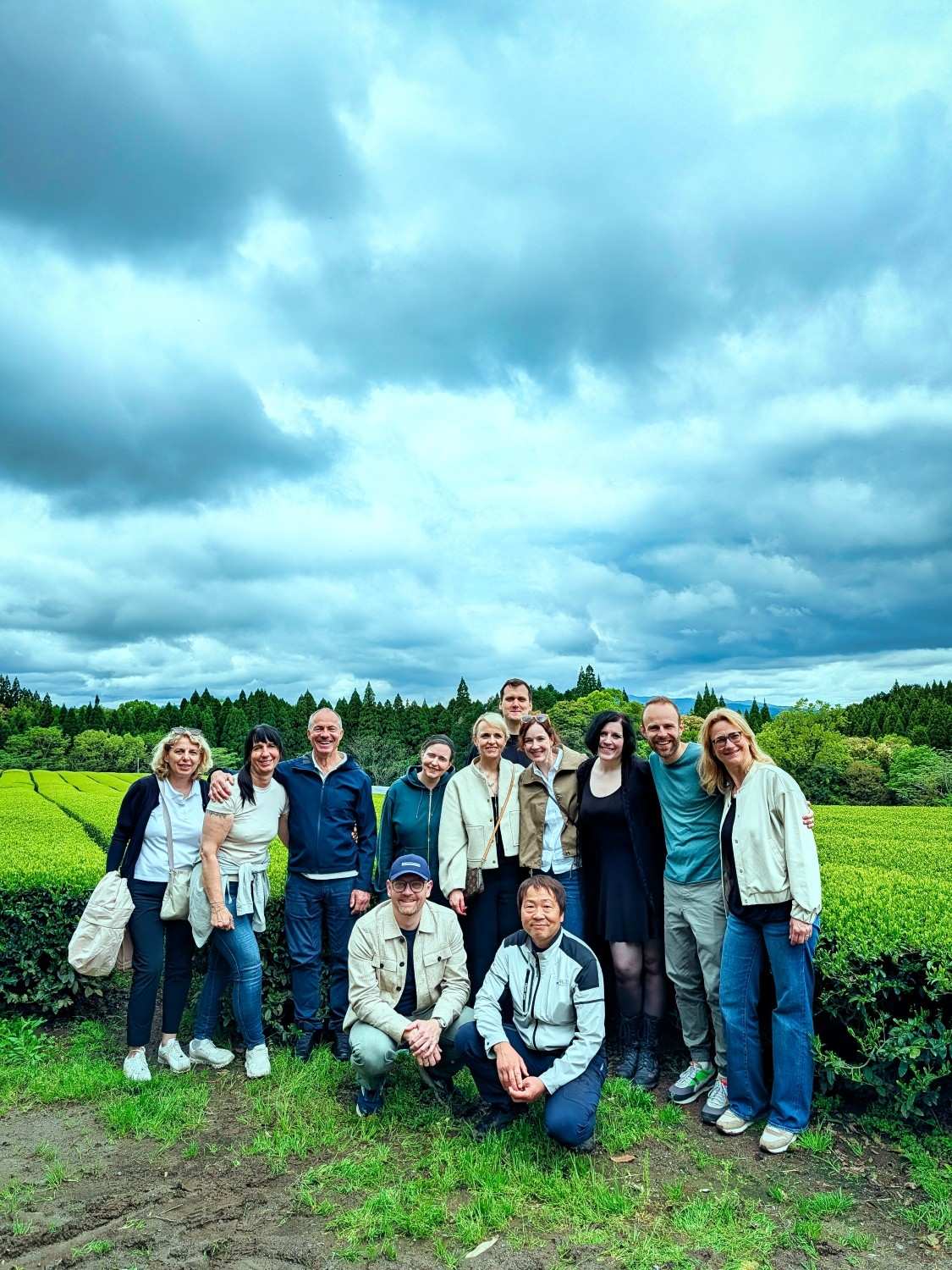 Gruppenfoto, Outdoor, Gruppe, Teegarten, Häufige Kleidung