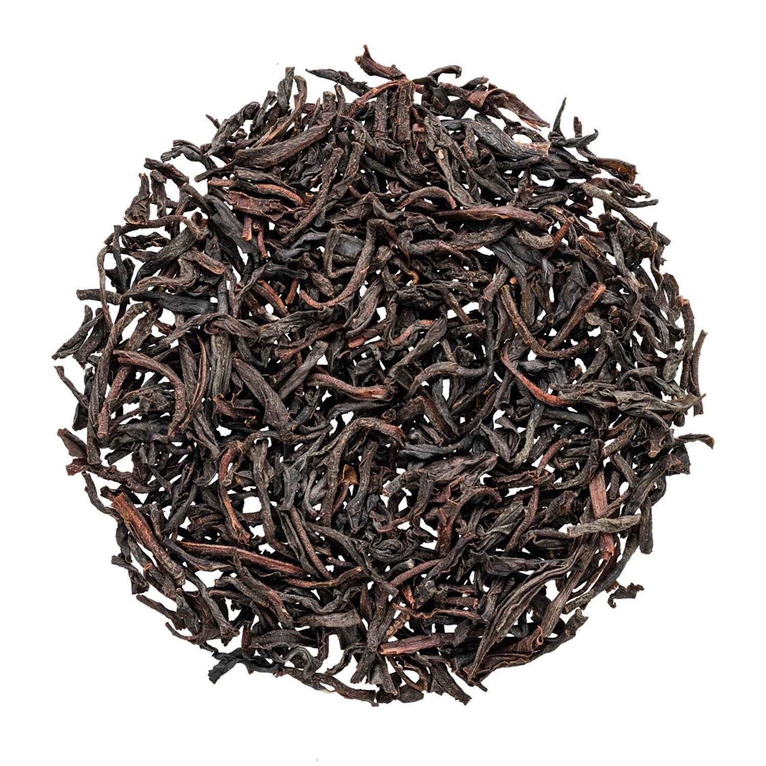 Nahaufnahme von losem schwarzem Tee, Tee, Schwarztee, lose Blätter, Rundform, Kräutertee?