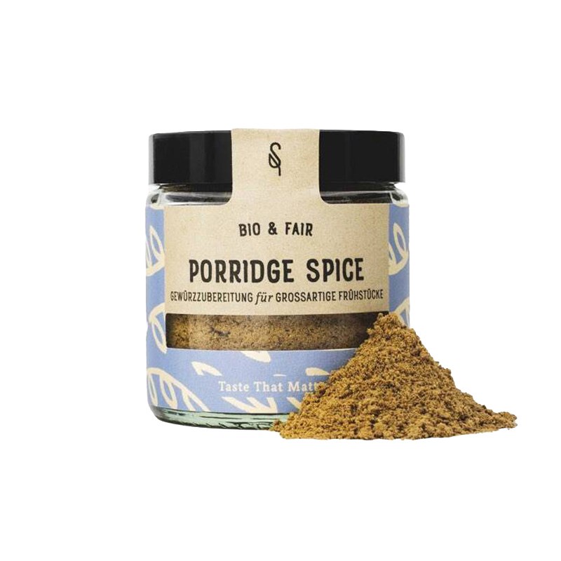 Jar of SoulSpice Organic Porridge Spice 55 g with ground breakfast spice on a white background, ideal for porridge, yoghurt, fruit and desserts.