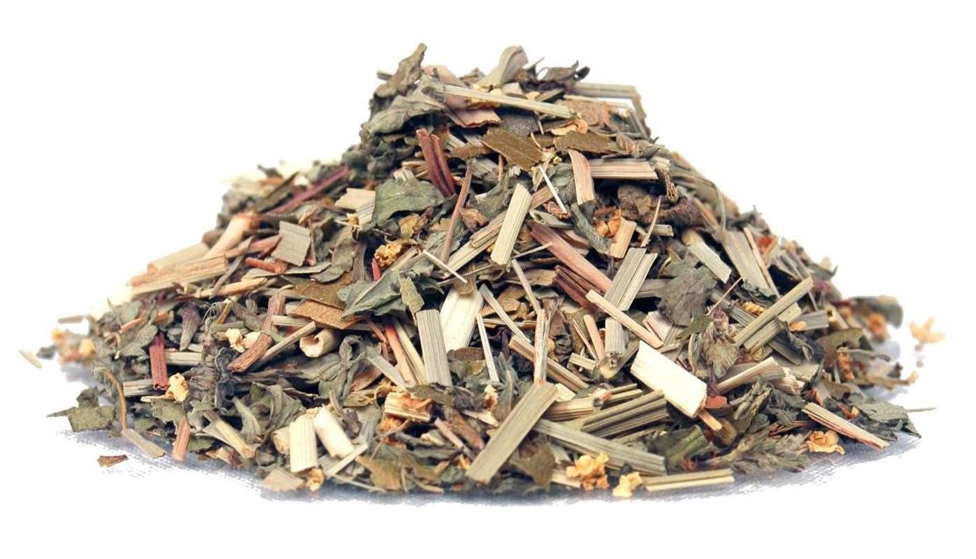 Haufen loser getrockneter Kräuter für Kräutertee, Kräutertee, Kräuter, Loser Tee, trockene Kräuter, Blättermix