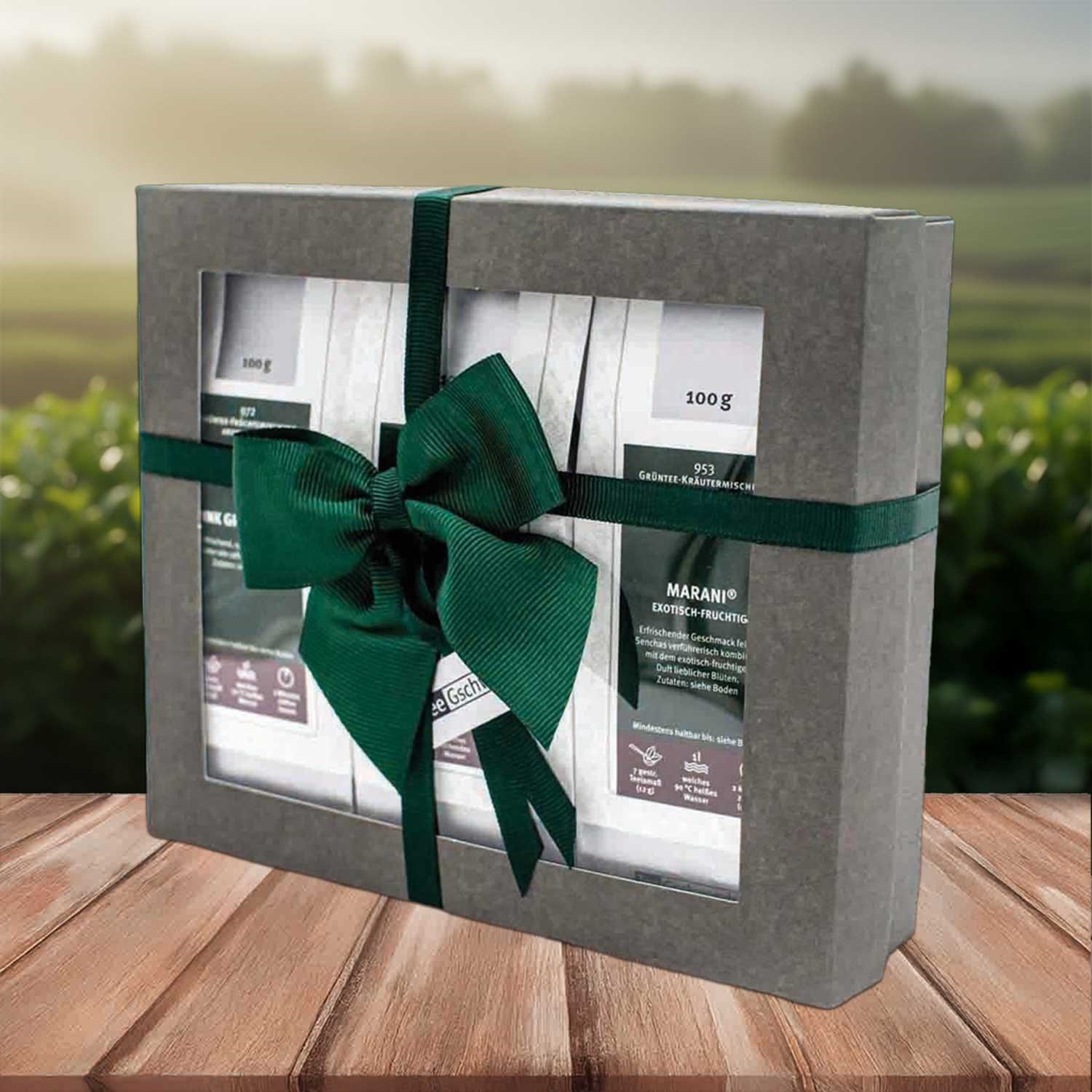 Geschenkbox Genuss Hoch 3 mit edlen grünen Tees, Geschenkset, Teesammlung, Kräutertee, 100 g, Verpackung mit Schleife
