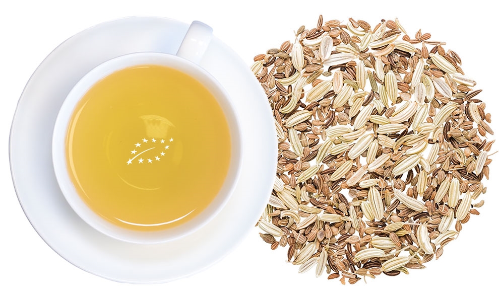 Weiße Tasse Fenchel-Anis-Kümmel-Tee neben Samen, tee, tee, tee-blätter, kräutertee, kaffee-frei