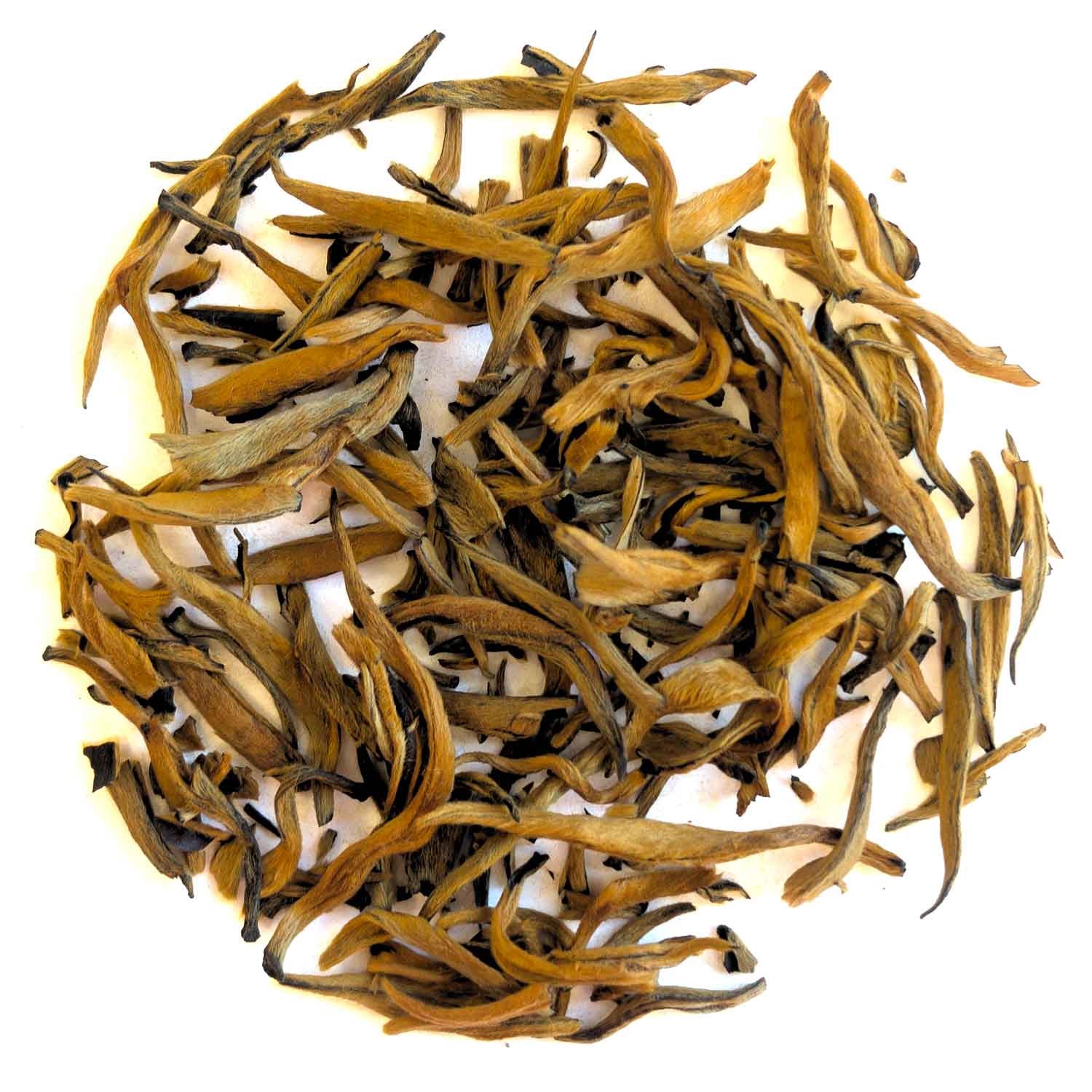China Golden Da Bai Hao, milder Schwarztee mit Malz und Honi, Teesorte, Oolong, Blätter, gelblich, lose Blätter