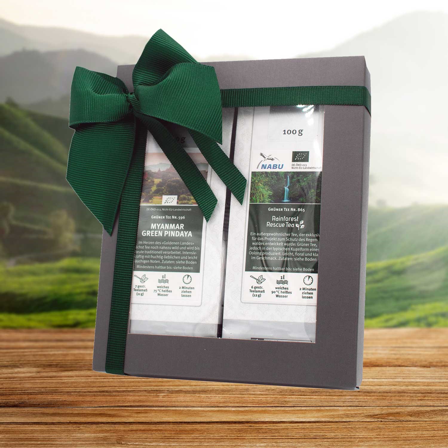 Geschenkbox mit zwei grünen Bio-Tees und Schleife, Geschenkset, Tee, Grüner Tee, Rainforest, 100 g
