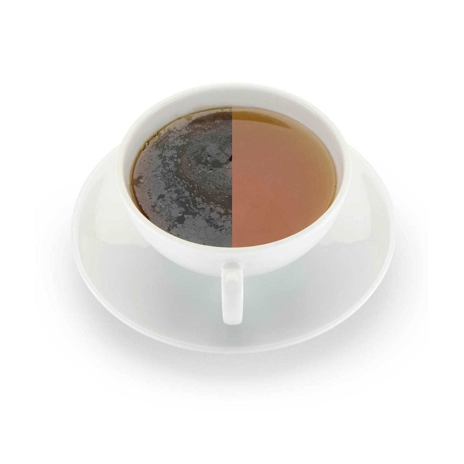 Weiße Tasse mit halb verschmutztem, halb klarem Tee, kaffee, tasse, zwei-töne, schwarz-braun, creme