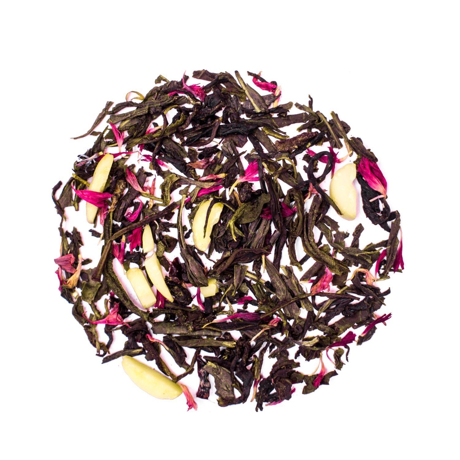 Lose Teemischung mit grünem Tee, Mandeln und Blüten, hoher Tee, grüner Tee, Blumenblätter, Pflanzenrückstände, rosa-lila Akzente