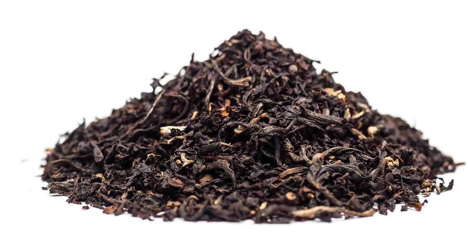Nahaufnahme von losem schwarzem Tee, Tee-Blatt, loser Tee, Schwarztee, getrocknete Teeblätter, Tee-Blätter